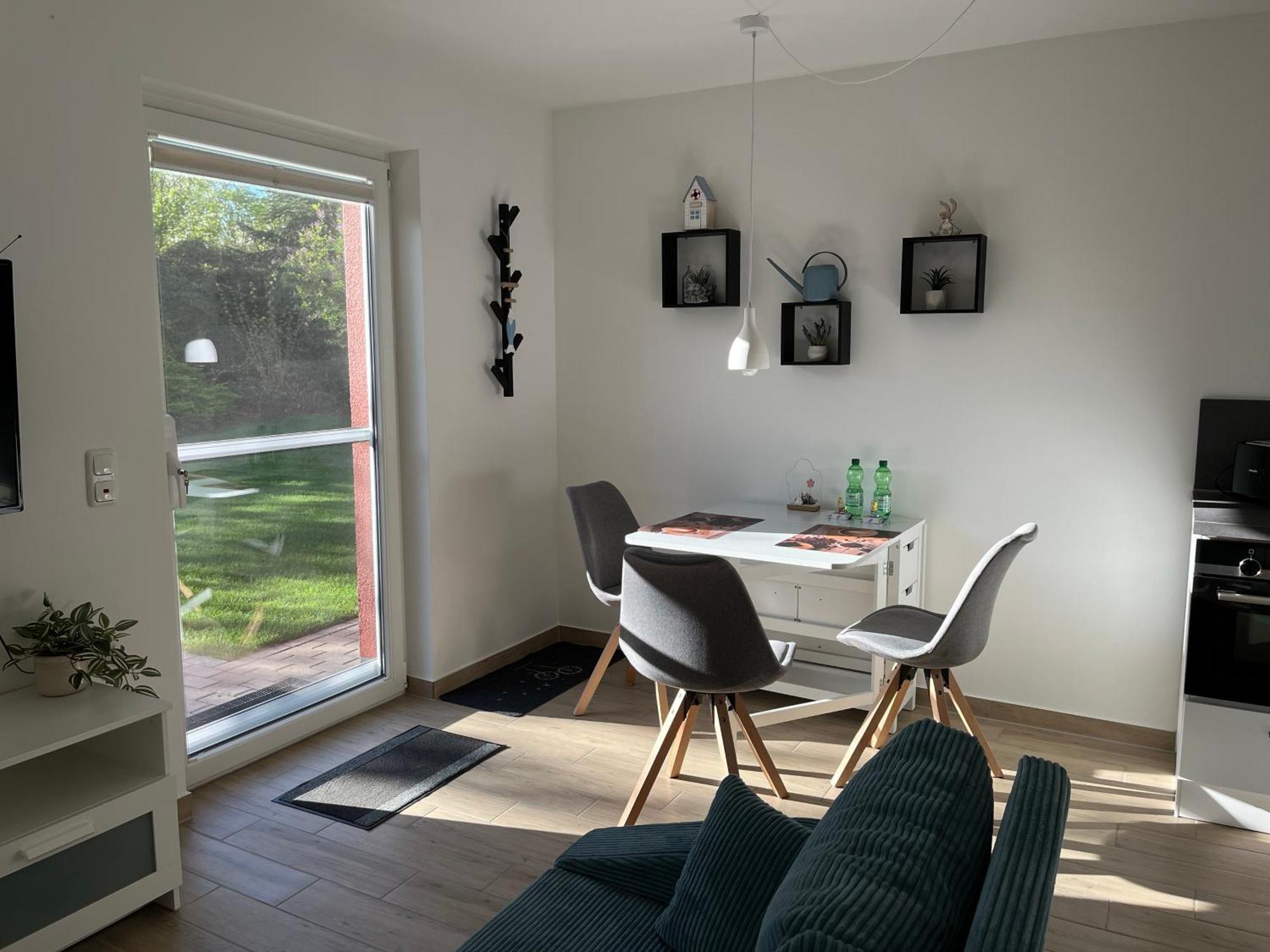Neu Sanierte Wohnung Fuer 2-4 P Eschwege Exterior foto